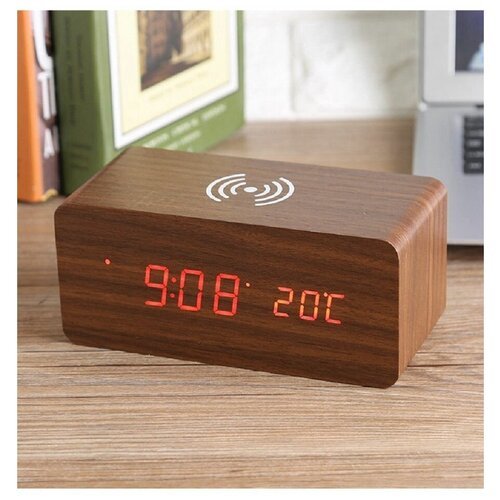 Часы будильник с LED дисплеем индикацией температуры и беспроводной зарядкой мобильного телефона под дерево